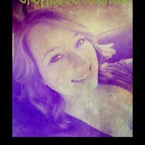 Meet your Posher, Stephanie